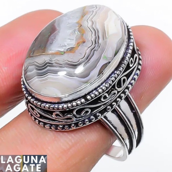 Beautiful Laguna Lace Agate Gemstone Handmade Ring - Picture 2 of 5